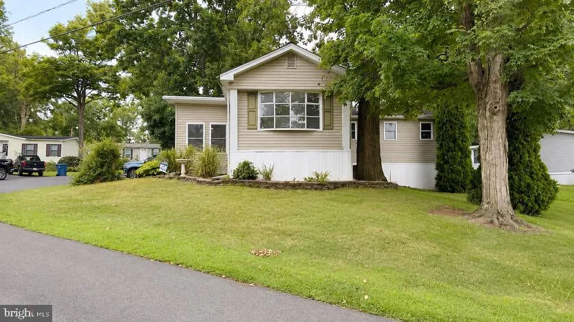 2 HIGHLAND Quakertown, PA 18951