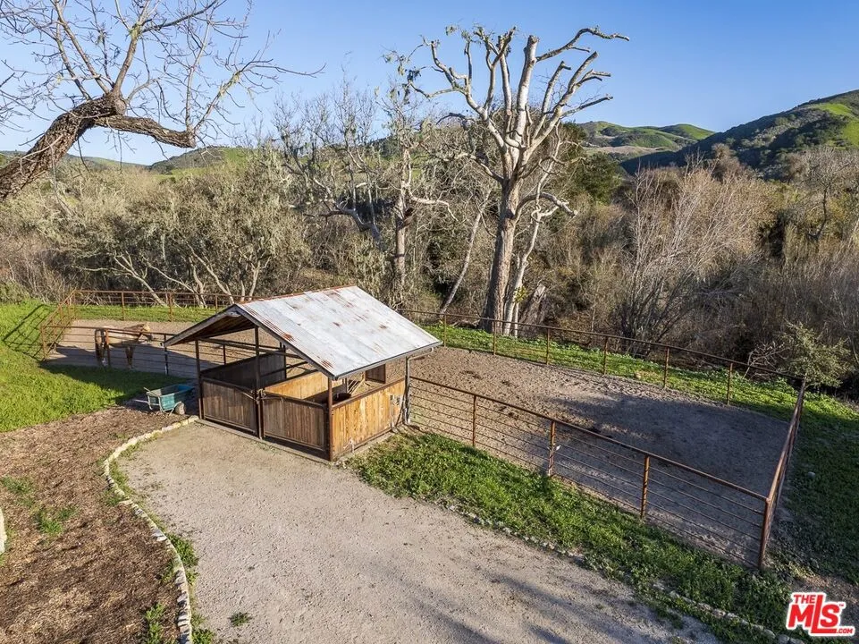 3151 San Julian Road Lompoc, CA 93436