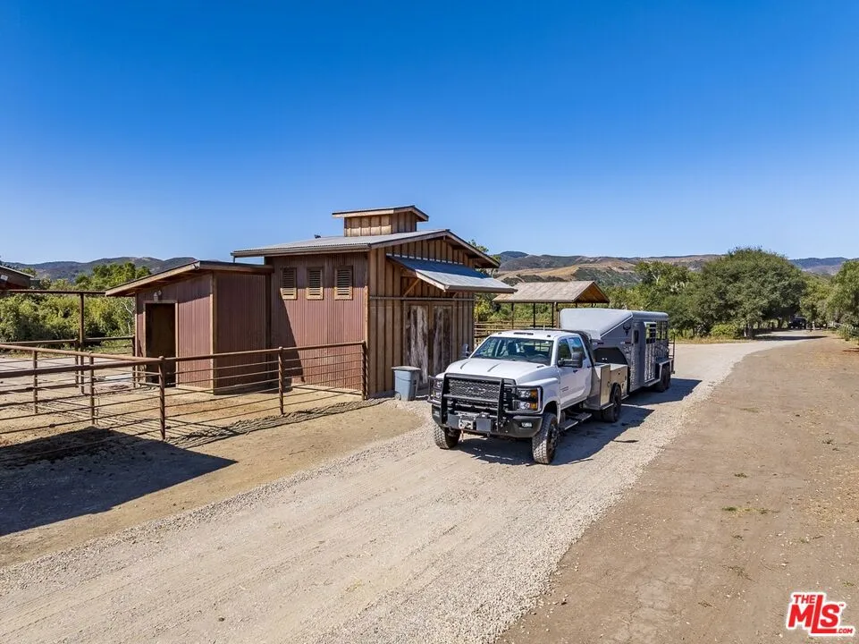 3151 San Julian Road Lompoc, CA 93436