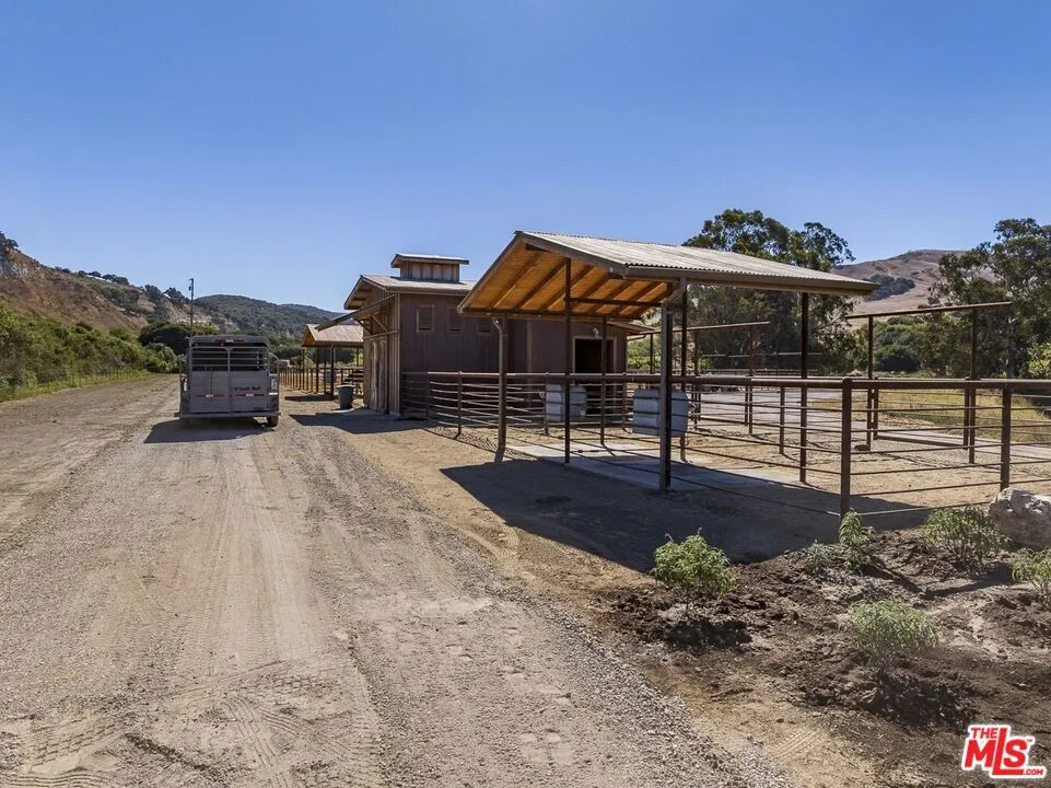 3151 San Julian Road Lompoc, CA 93436