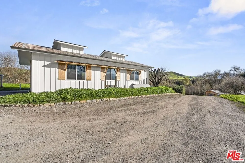 3151 San Julian Road Lompoc, CA 93436