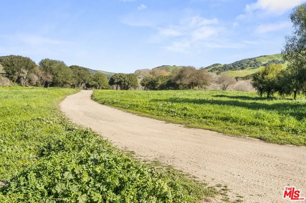 3151 San Julian Road Lompoc, CA 93436