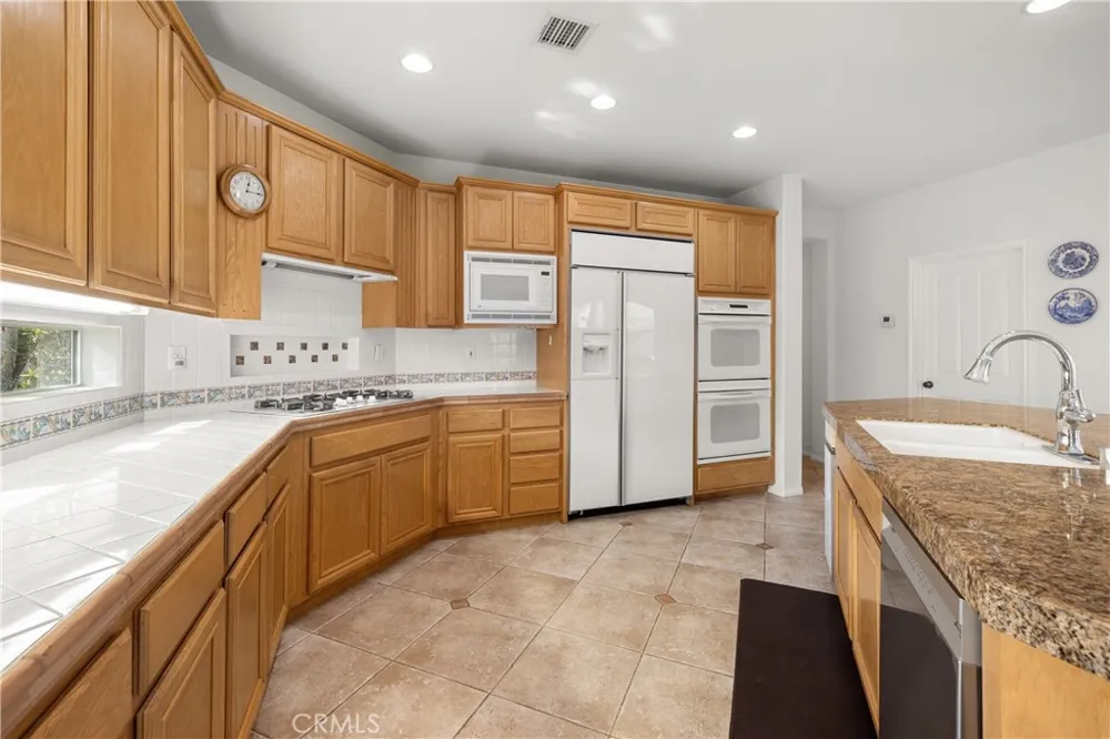 5192 Via Andrea Newbury Park, CA 91320