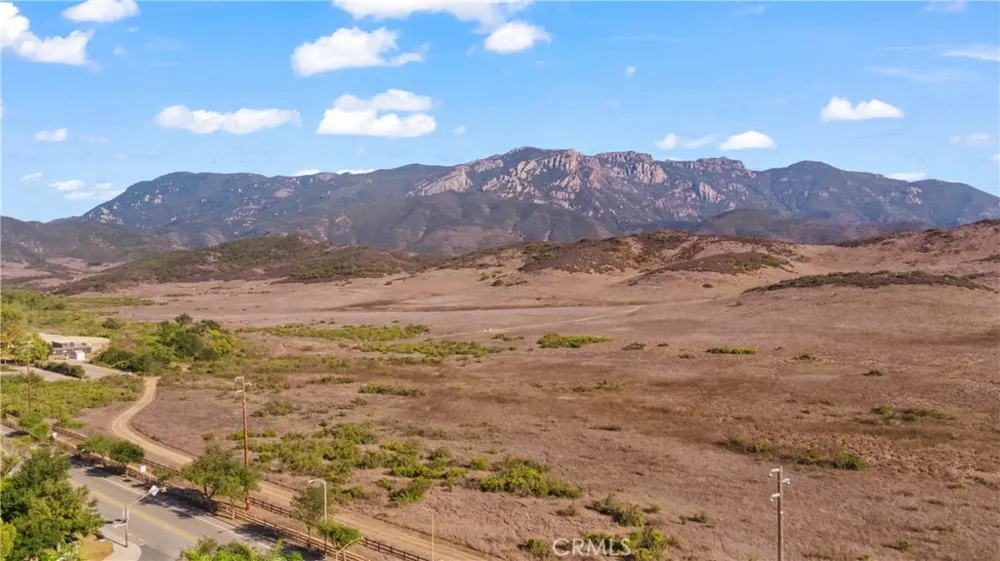5192 Via Andrea Newbury Park, CA 91320