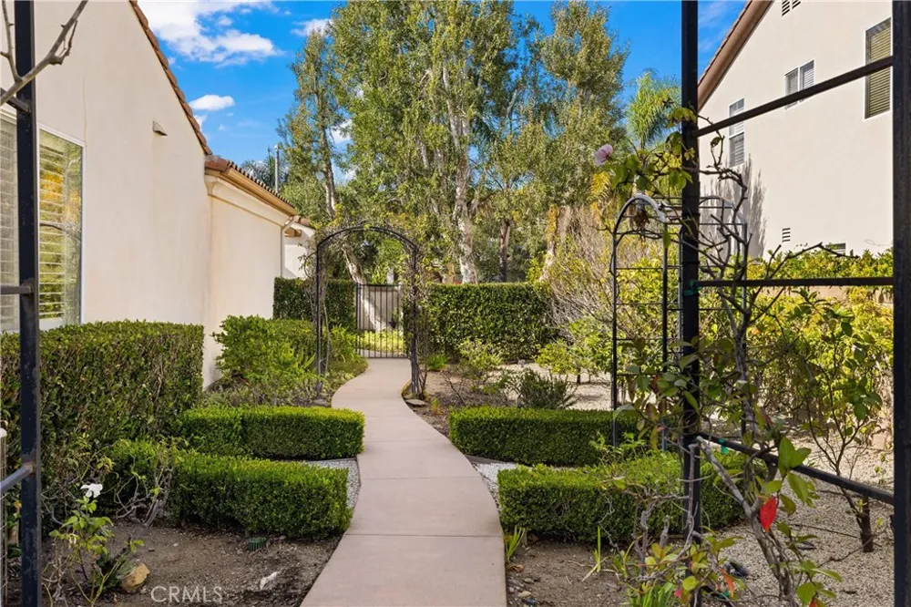 5192 Via Andrea Newbury Park, CA 91320