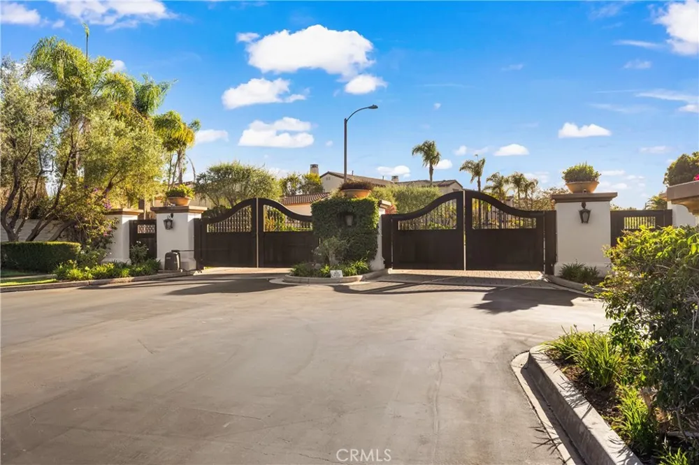 5192 Via Andrea Newbury Park, CA 91320