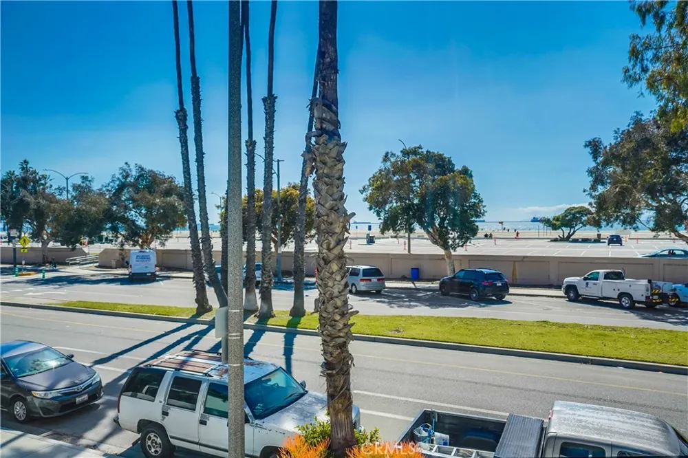 4605 E Ocean Boulevard Long Beach, CA 90803