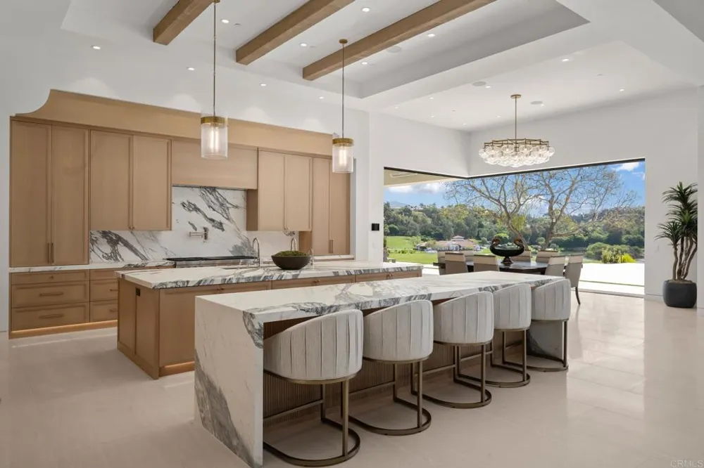 6497 Calle Del Alcazar Rancho Santa Fe, CA 92067