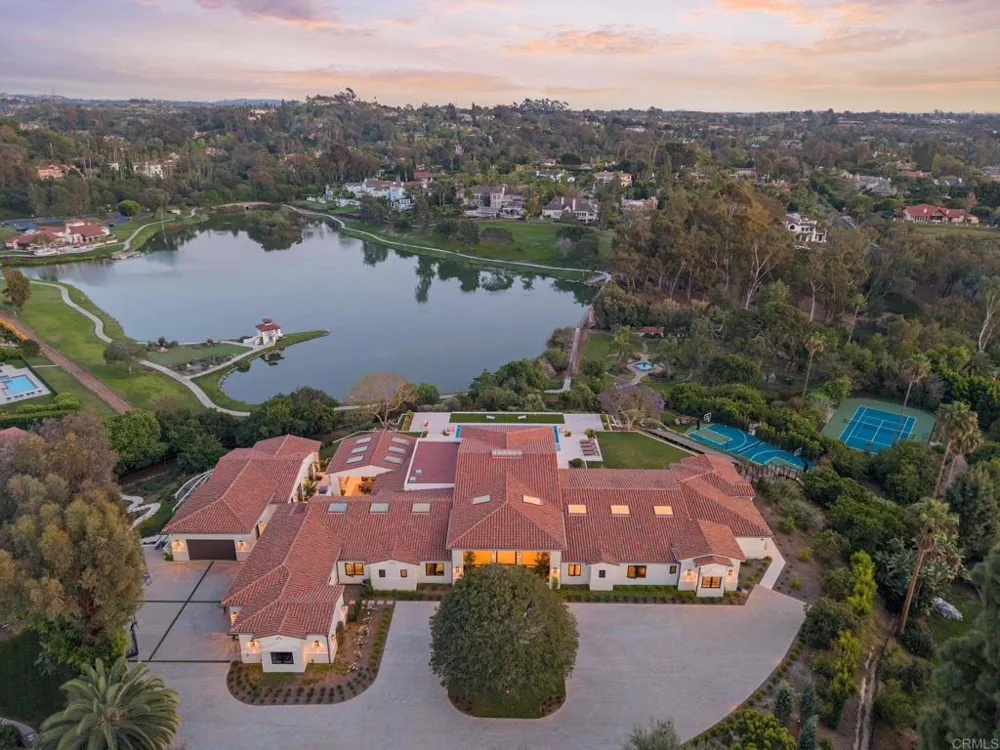 6497 Calle Del Alcazar Rancho Santa Fe, CA 92067