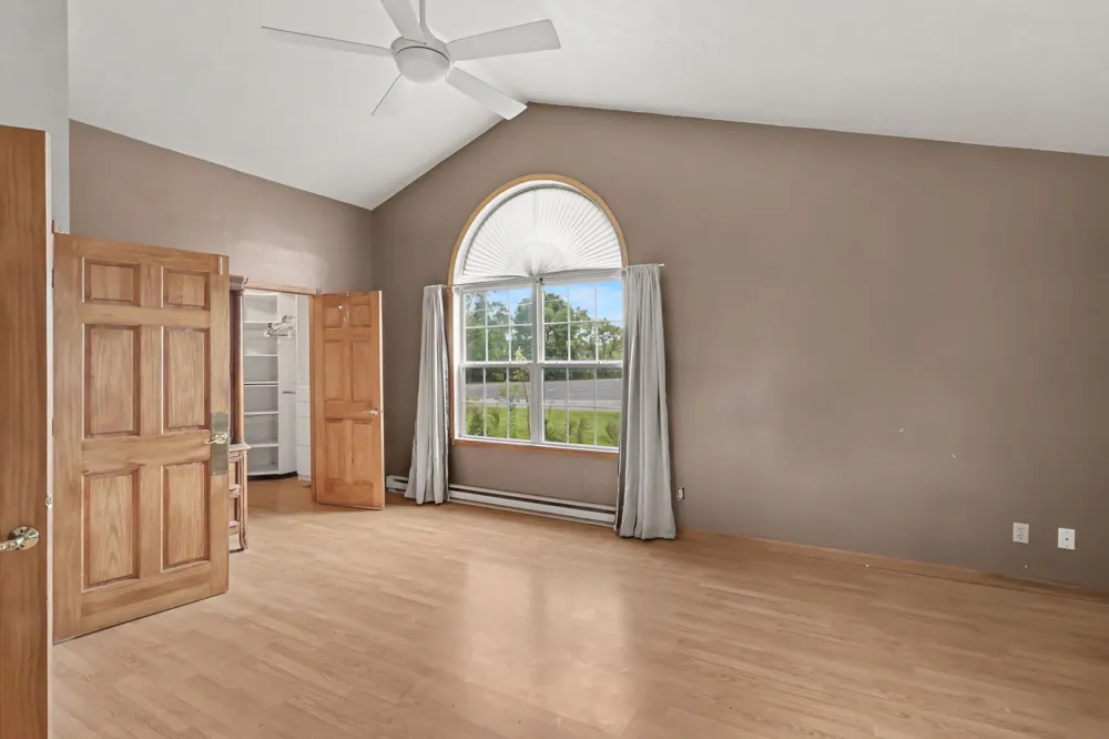 42910 Evergreen Park Drive Decatur, MI 49045