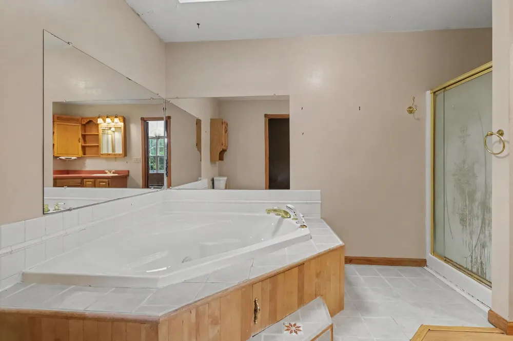 42910 Evergreen Park Drive Decatur, MI 49045