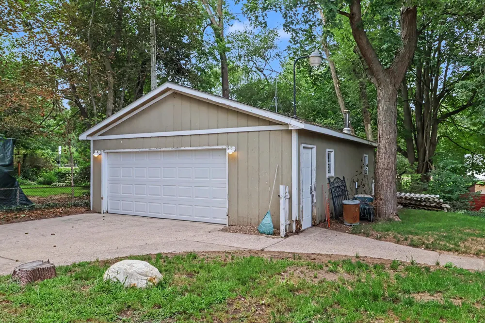 42910 Evergreen Park Drive Decatur, MI 49045