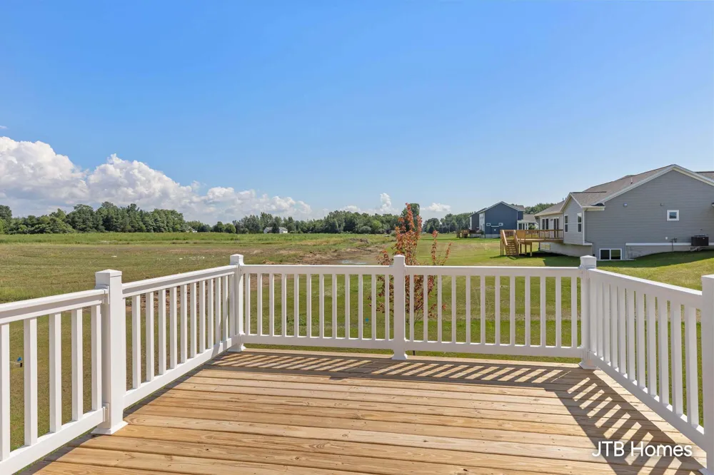 7604 Hidden Brook Lane #33 Allendale, MI 49401