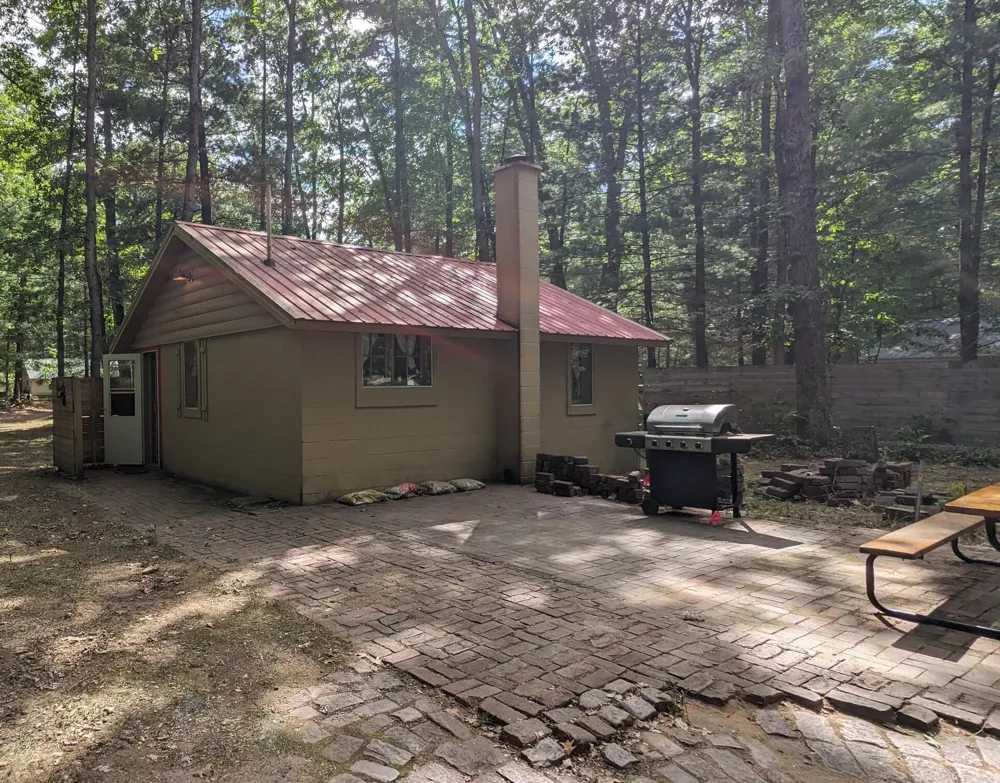 1640 W Bartlett Road Baldwin, MI 49304
