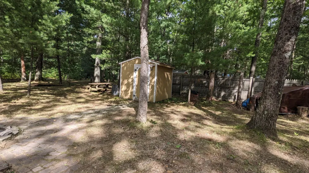 1640 W Bartlett Road Baldwin, MI 49304