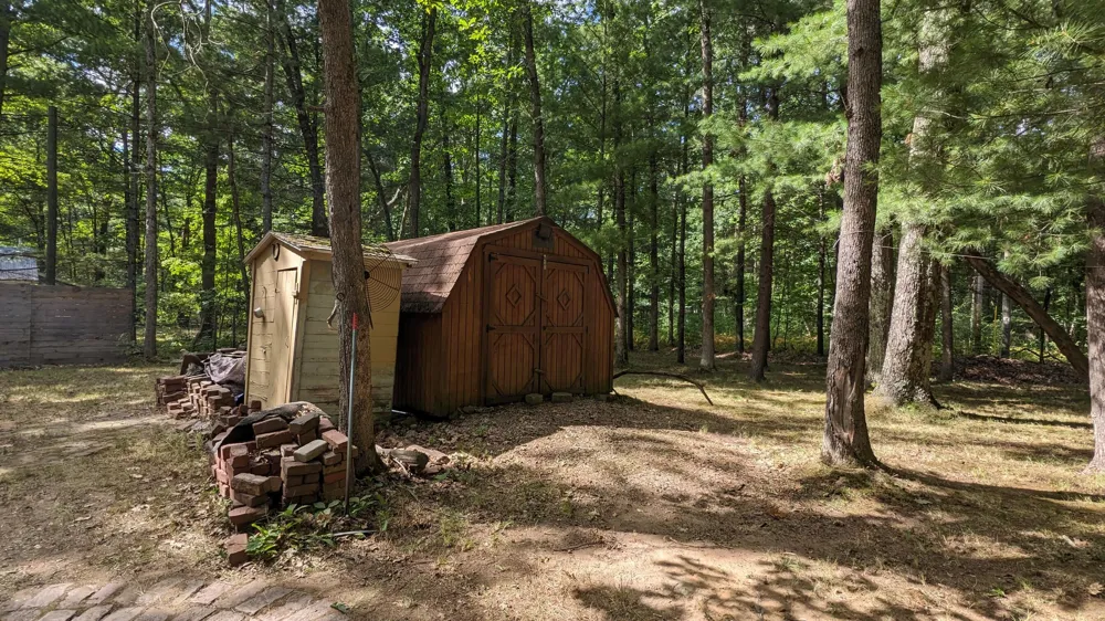 1640 W Bartlett Road Baldwin, MI 49304