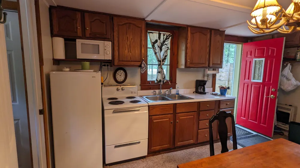 1640 W Bartlett Road Baldwin, MI 49304