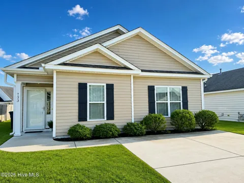 733 Seneca Court