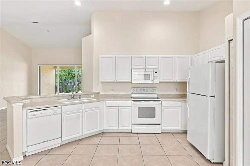 Colonial Country Club Boulevard #108 Fort Myers, FL 33913
