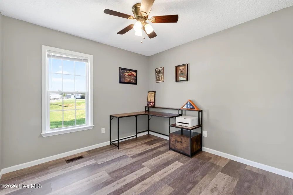 1911 Nahunta Road Pikeville, NC 27863