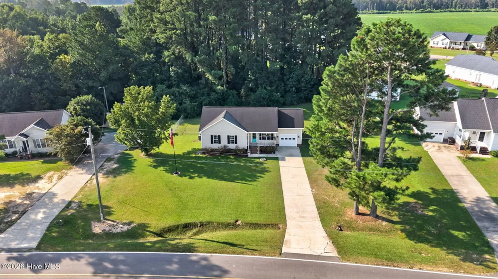 1911 Nahunta Road Pikeville, NC 27863