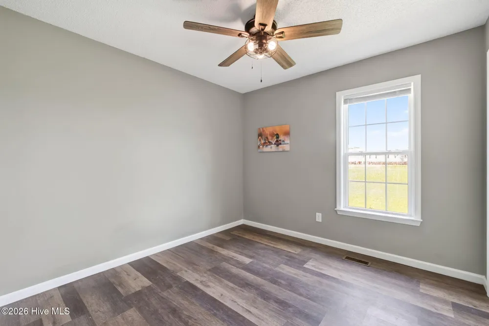 1911 Nahunta Road Pikeville, NC 27863
