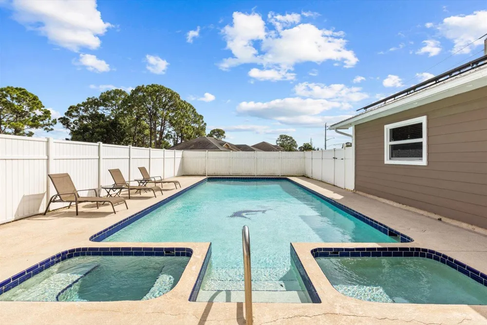 1297 SE Floresta Drive Port St. Lucie, FL 34983