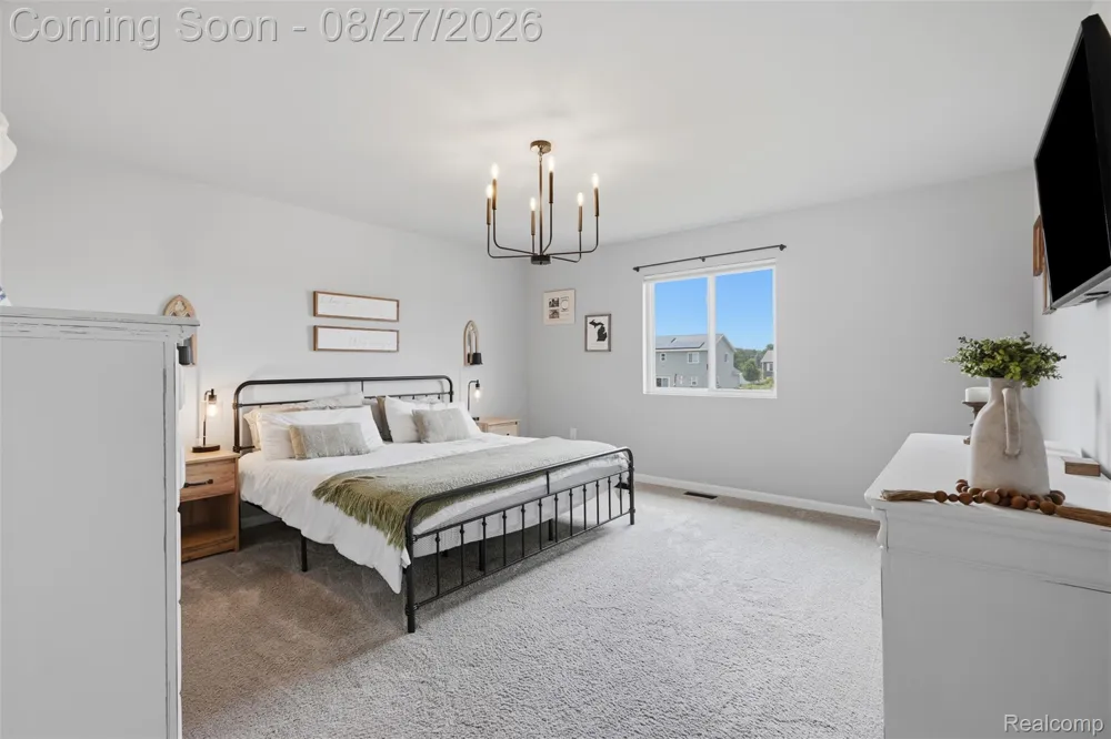 3051 Ivywood Circle Howell Township, MI 48855