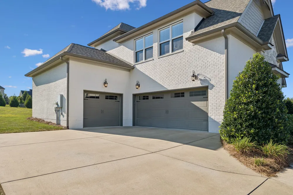 3755 Ronstadt Rd Thompsons Station, TN 37179