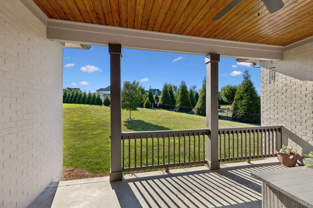 3755 Ronstadt Rd Thompsons Station, TN 37179