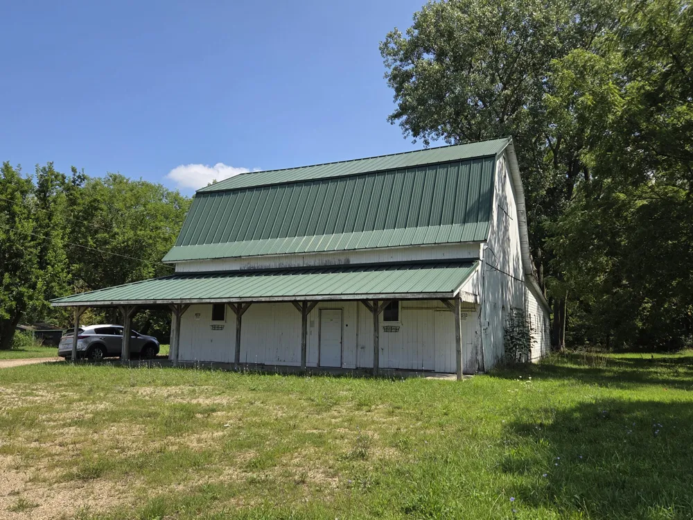 30369 M 40 Almena Township, MI 49079