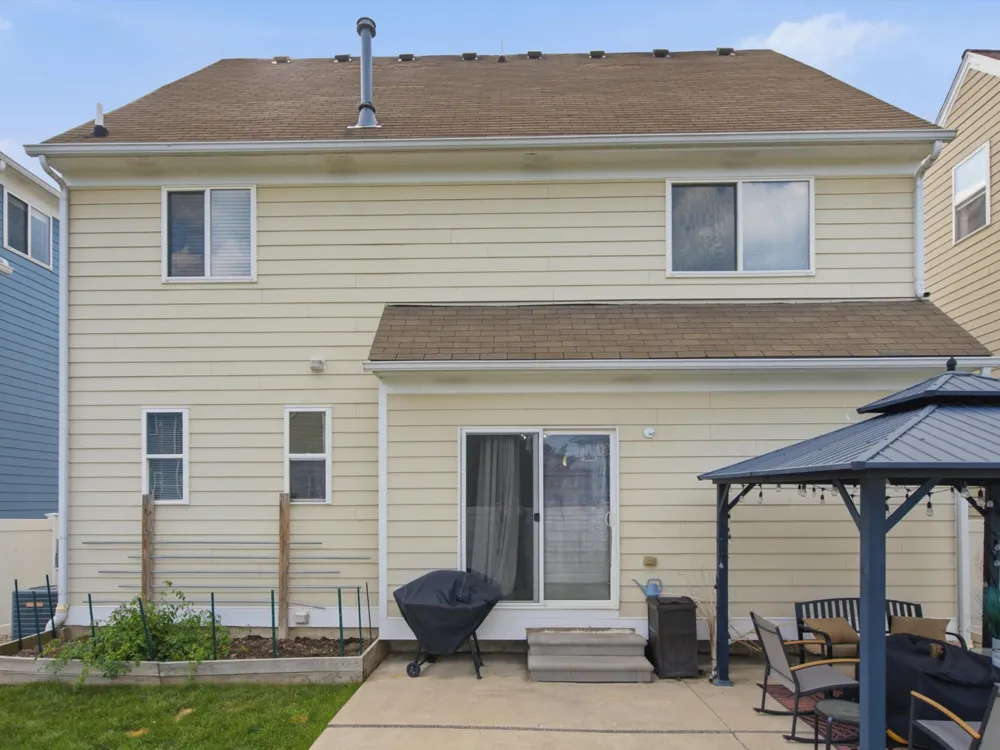 50444 Theodore Lane Chesterfield Township, MI 48051