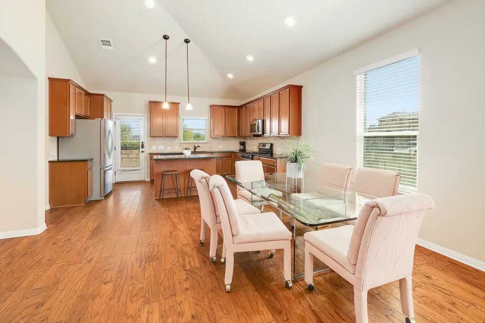 16200 Cantania Cove Pflugerville, TX 78660