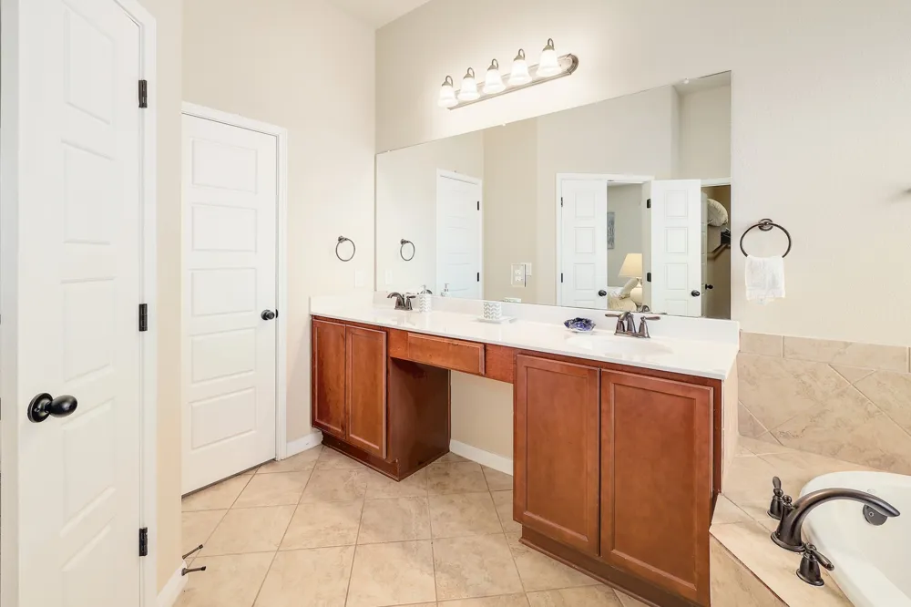 16200 Cantania Cove Pflugerville, TX 78660