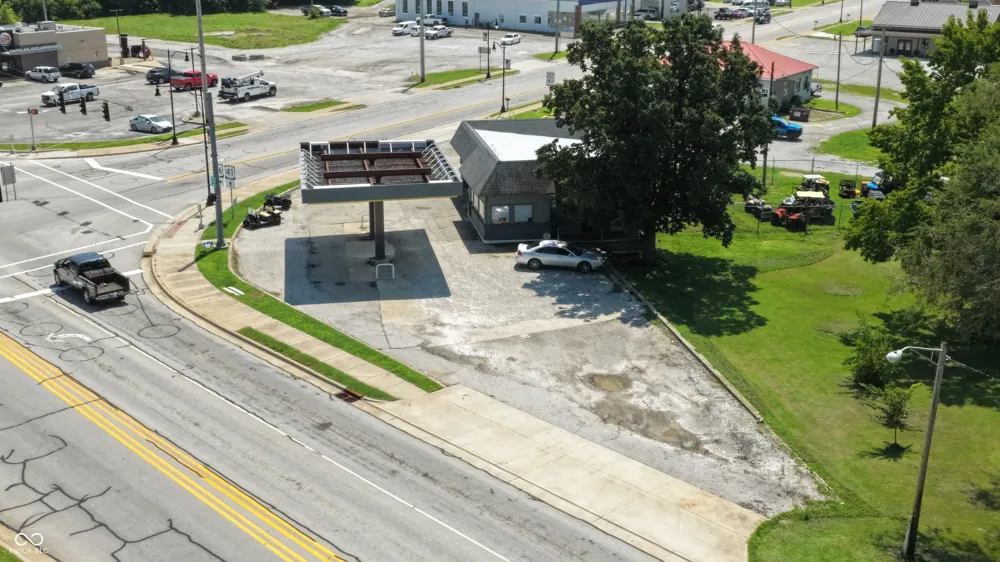 102 W Us Highway 36 Rockville, IN 47872
