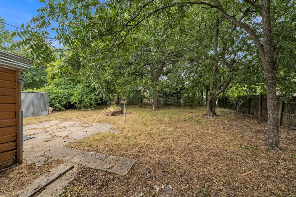 905 Frances Street Terrell, TX 75160