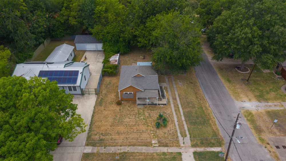 905 Frances Street Terrell, TX 75160