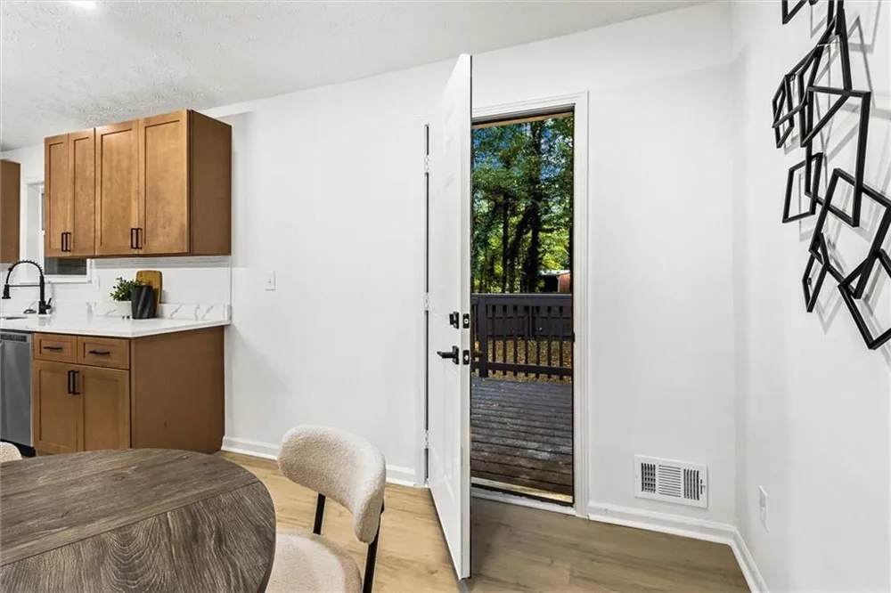 3519 Homeward Trl Ellenwood, GA 30294