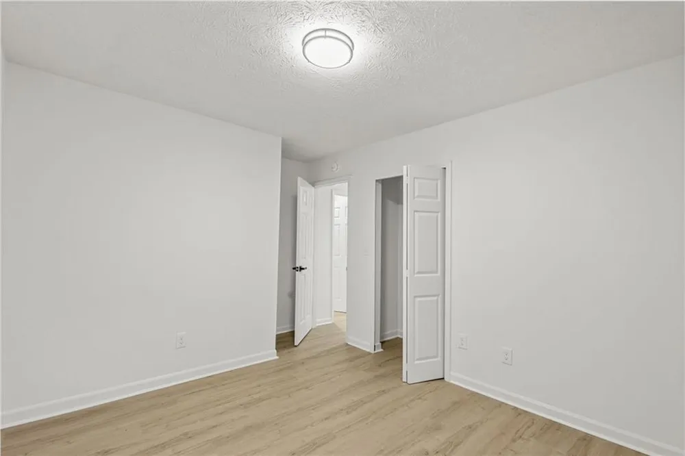 3519 Homeward Trl Ellenwood, GA 30294