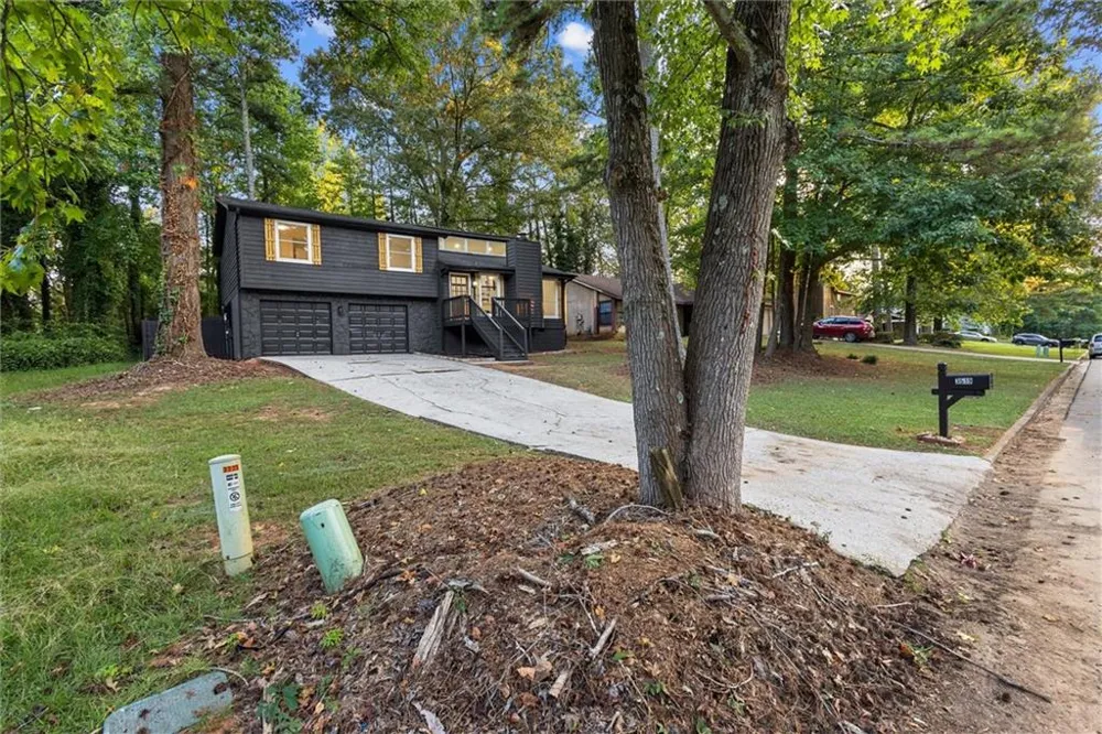 3519 Homeward Trl Ellenwood, GA 30294