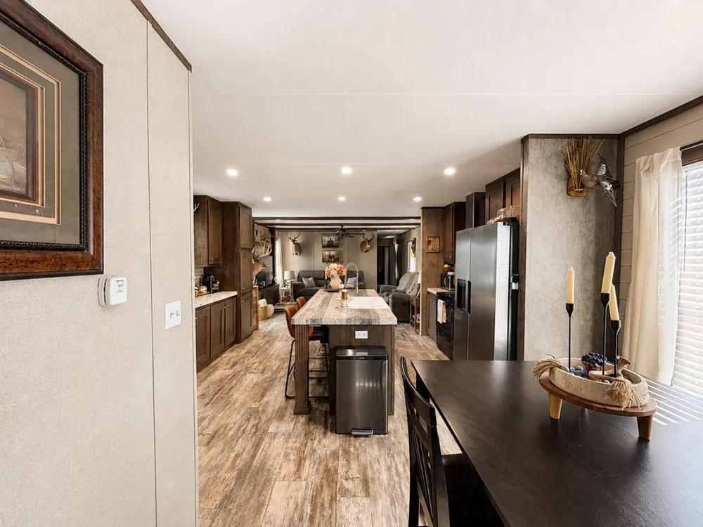 814 County Road 642 Buna, TX 77612