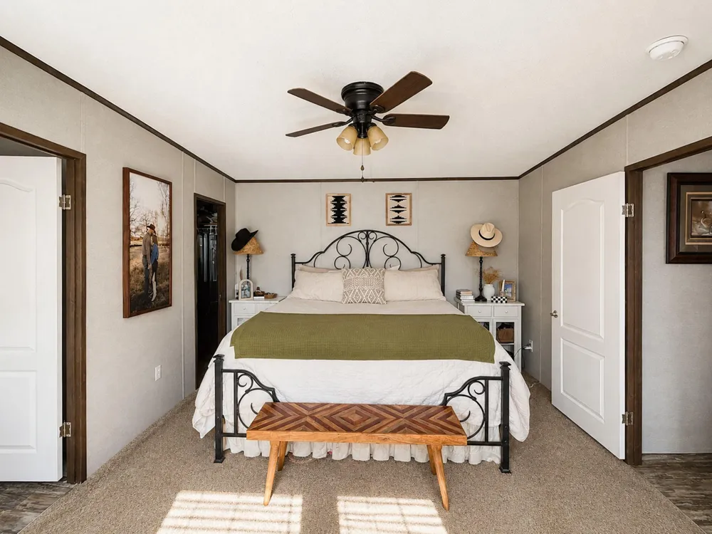 814 County Road 642 Buna, TX 77612