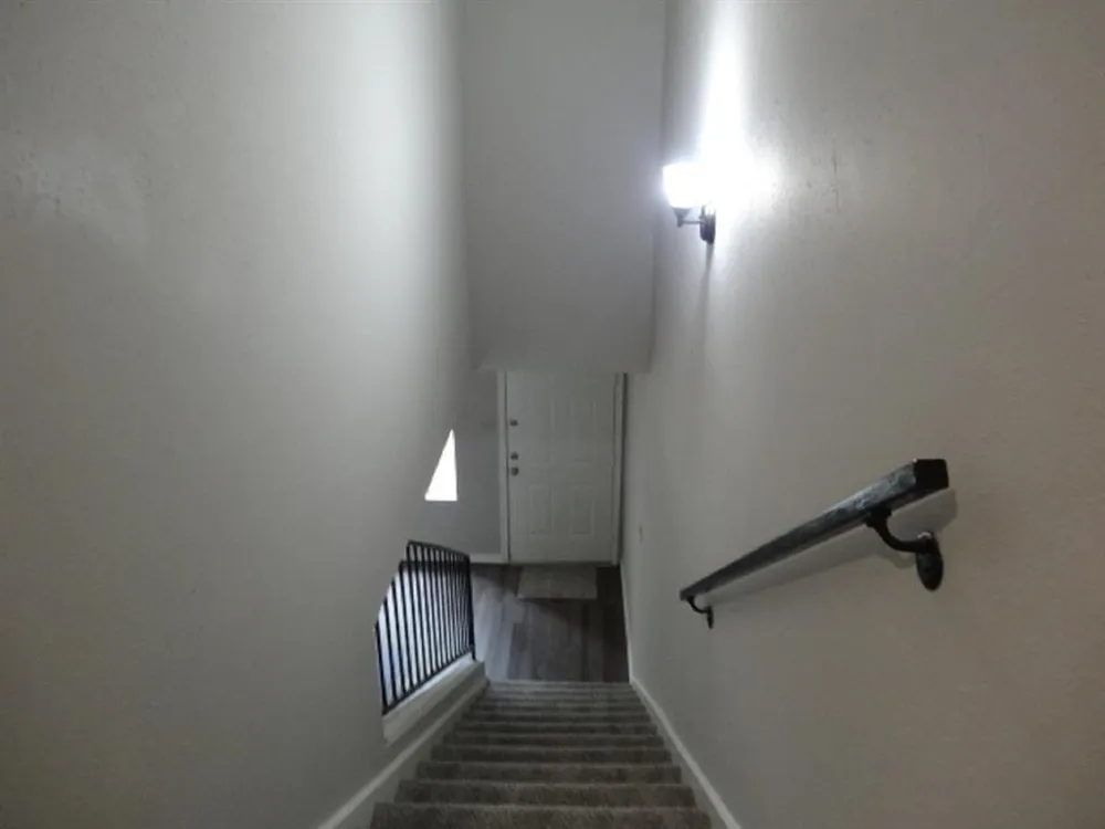 15521 Weldon Drive Houston, TX 77032