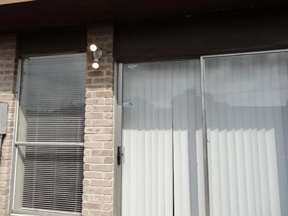 15521 Weldon Drive Houston, TX 77032