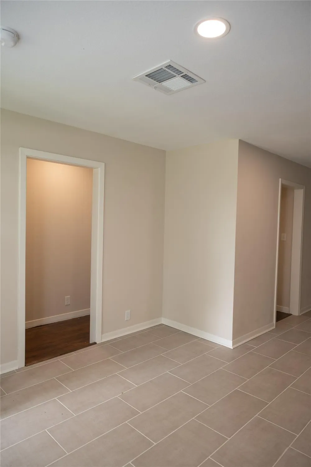 811 Sara Rose Street Houston, TX 77018