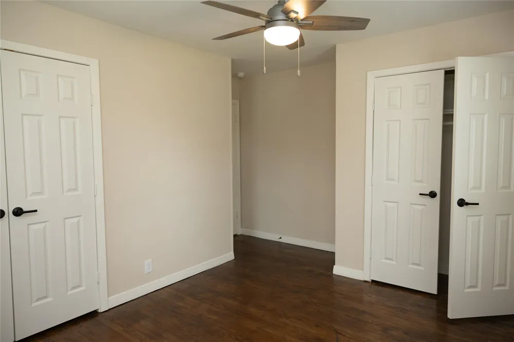 811 Sara Rose Street Houston, TX 77018