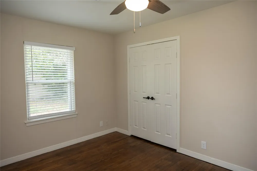 811 Sara Rose Street Houston, TX 77018