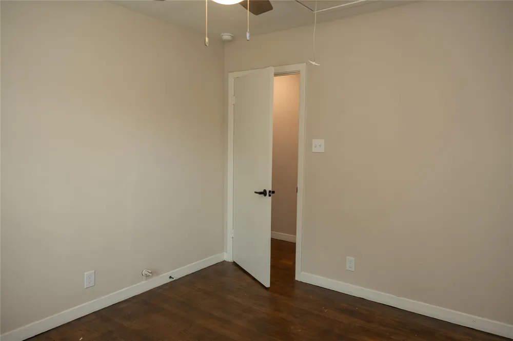 811 Sara Rose Street Houston, TX 77018