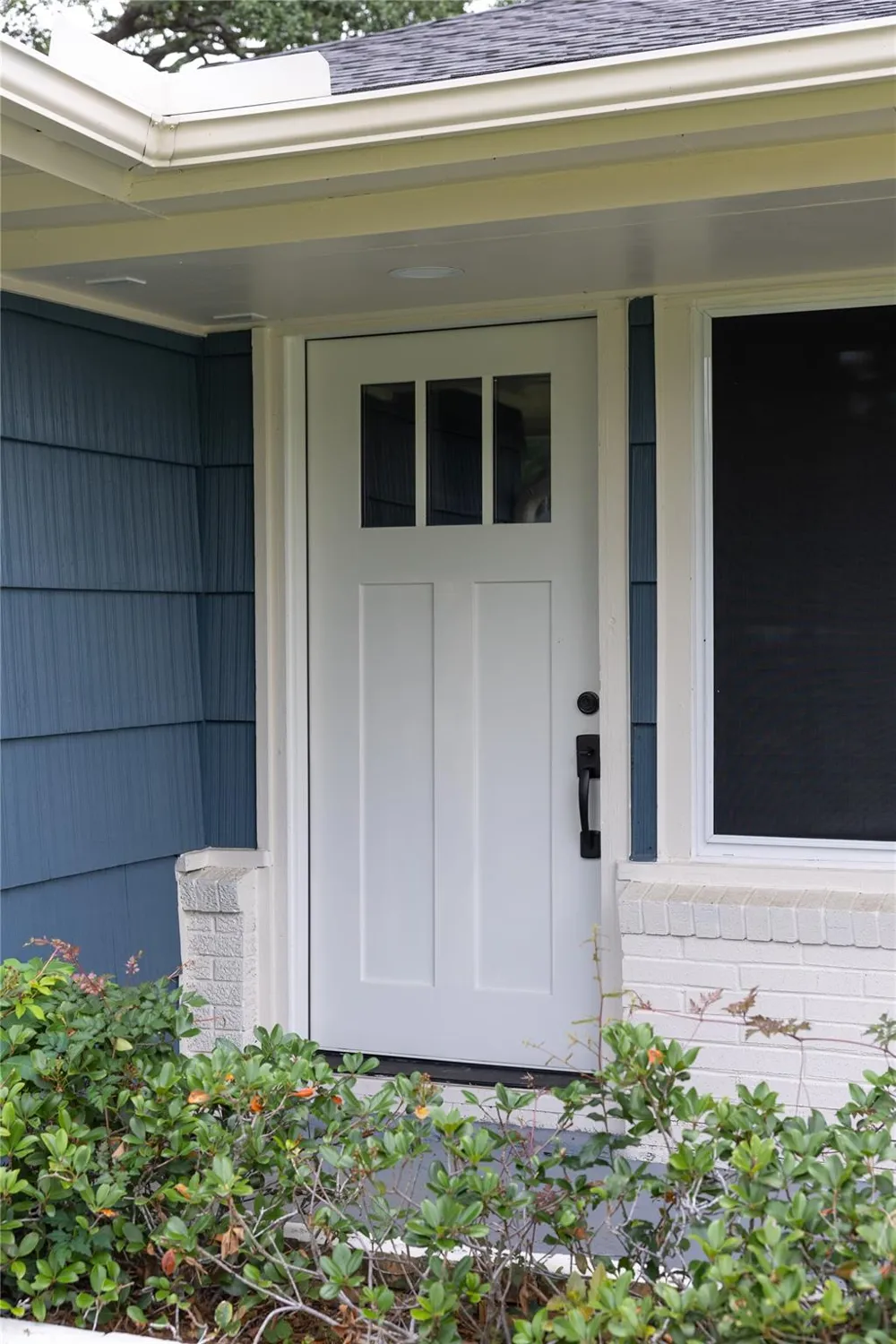811 Sara Rose Street Houston, TX 77018
