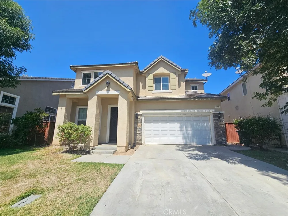 3890 Bluff Street Perris, CA 92571